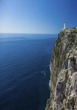 Пещера (2013) через торрент скачать Пещера (2013) фильм через торрент скачать