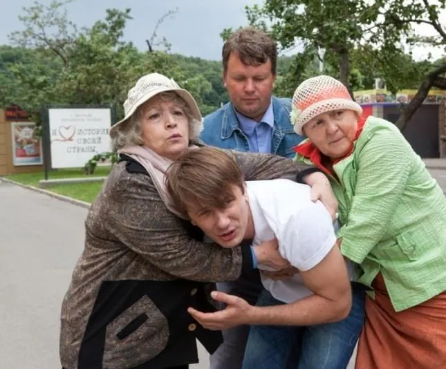 Деревенщина (2014) через торрент скачать Деревенщина (2014) сериал через торрент скачать