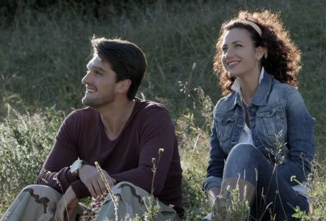 Королева игры (2014) через торрент бесплатно Королева игры (2014) сериал через торрент бесплатно