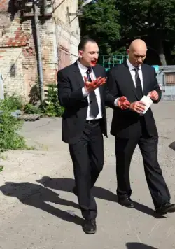 Схватка (2012) через торрент бесплатно Схватка (2012) сериал через торрент бесплатно