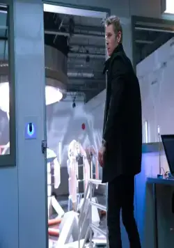 Люди будущего (2013) через торрент скачать Люди будущего (2013) сериал через торрент скачать