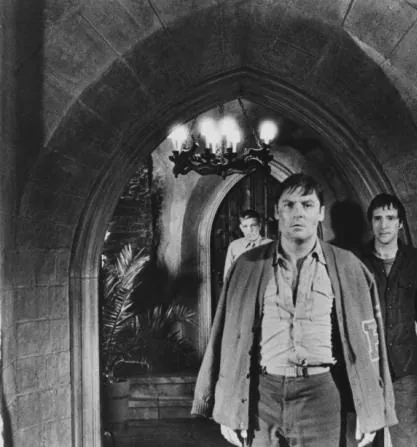 Девятая конфигурация (1980) через торрент бесплатно Девятая конфигурация (1980) фильм через торрент бесплатно