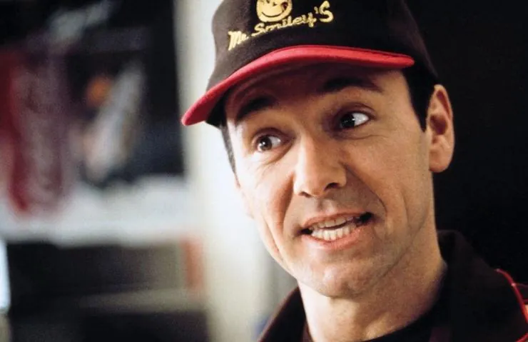 Красота по-американски (1999) через торрент скачать Красота по-американски (1999) фильм через торрент скачать