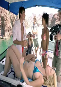 Пираньи 3D (2010) через торрент бесплатно Пираньи 3D (2010) фильм через торрент бесплатно