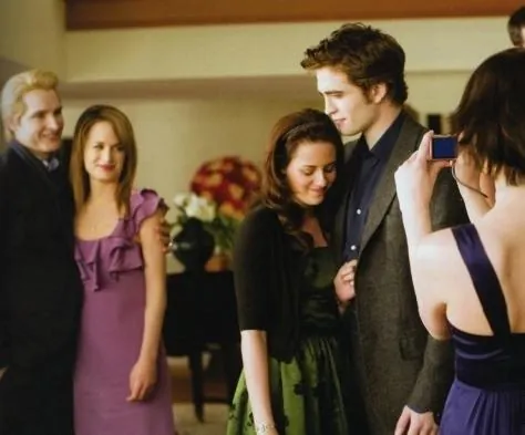 Сумерки. Сага. Новолуние (2009) через торрент бесплатно Сумерки. Сага. Новолуние (2009) фильм через торрент бесплатно