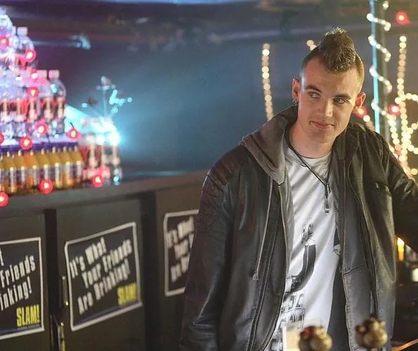 Проделки в колледже (2007) через торрент скачать Проделки в колледже (2007) фильм через торрент скачать