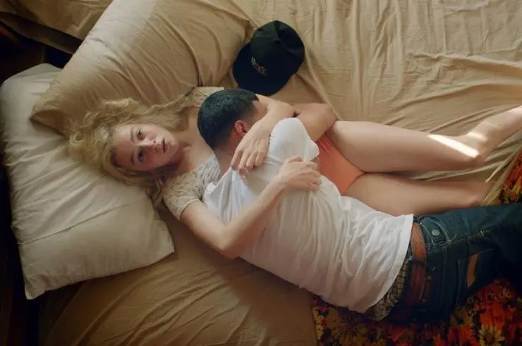 Белая девушка (2016) через торрент бесплатно Белая девушка (2016) фильм через торрент бесплатно