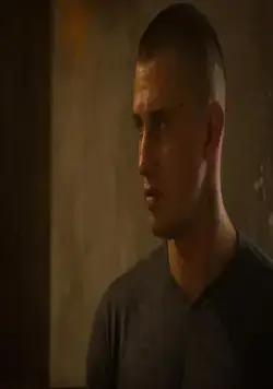 В клетке (2019) через торрент бесплатно В клетке (2019) сериал через торрент бесплатно