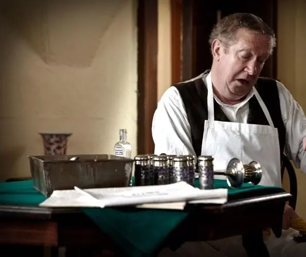 Замок Бландингс (2013) через торрент скачать Замок Бландингс (2013) сериал через торрент скачать