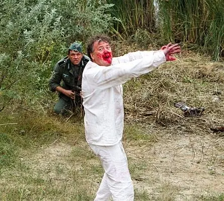 Заяц, жаренный по-берлински (2011) в хорошем качестве через торрент Заяц, жаренный по-берлински (2011) сериал в хорошем качестве через торрент