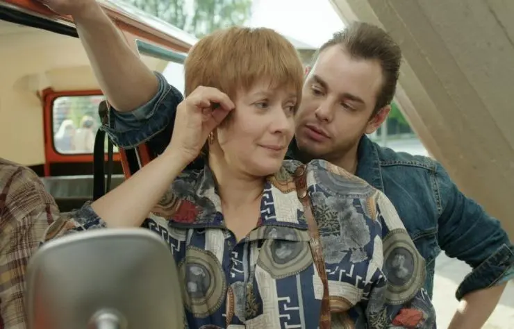 Алешкина любовь (2014) через торрент бесплатно Алешкина любовь (2014) сериал через торрент бесплатно