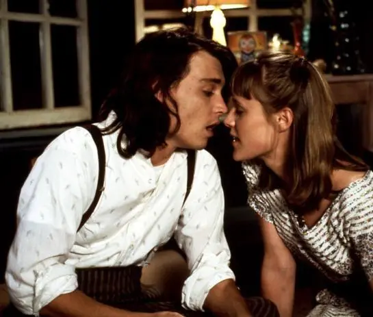 Бенни и Джун (1993) через торрент скачать Бенни и Джун (1993) фильм через торрент скачать