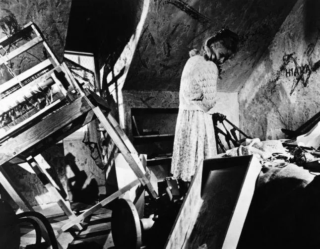 Лилит (1964) в хорошем качестве через торрент Лилит (1964) фильм в хорошем качестве через торрент