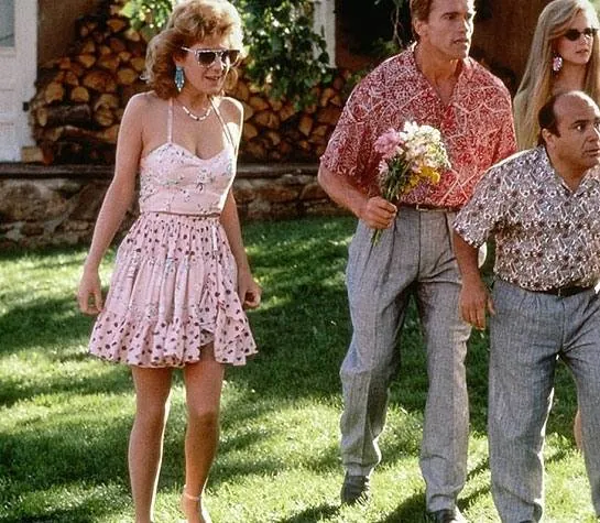 Близнецы (1988) в хорошем качестве через торрент Близнецы (1988) фильм в хорошем качестве через торрент