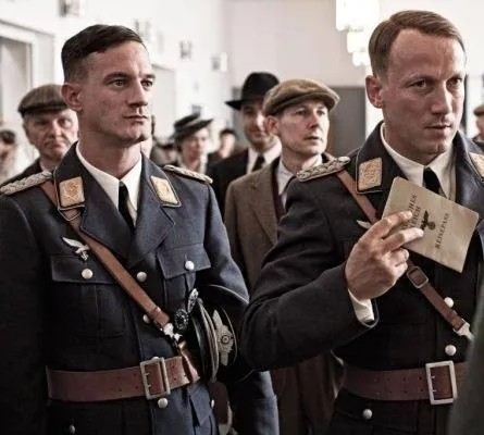 «Гинденбург»: Последний полёт (2011) через торрент скачать «Гинденбург»: Последний полёт (2011) сериал через торрент скачать