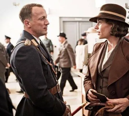 «Гинденбург»: Последний полёт (2011) в хорошем качестве через торрент «Гинденбург»: Последний полёт (2011) сериал в хорошем качестве через торрент