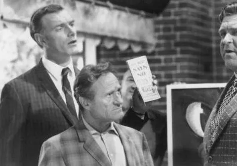 Дневной сеанс (1993) через торрент скачать Дневной сеанс (1993) фильм через торрент скачать