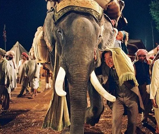 Вокруг света за 80 дней (2004) в хорошем качестве через торрент Вокруг света за 80 дней (2004) фильм в хорошем качестве через торрент