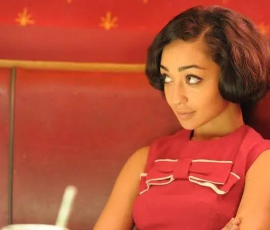 Нобл (2014) через торрент бесплатно Нобл (2014) фильм через торрент бесплатно