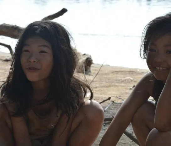 Нобл (2014) через торрент скачать Нобл (2014) фильм через торрент скачать