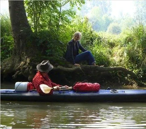 На плаву (2015) через торрент скачать На плаву (2015) фильм через торрент скачать