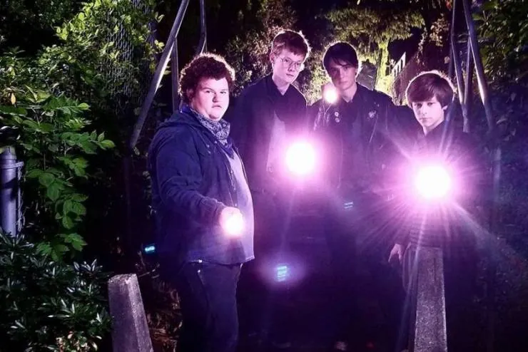 Лето 84 (2018) через торрент бесплатно Лето 84 (2018) фильм через торрент бесплатно