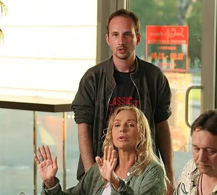 Жизнь взаймы (2008) в хорошем качестве через торрент Жизнь взаймы (2008) фильм в хорошем качестве через торрент