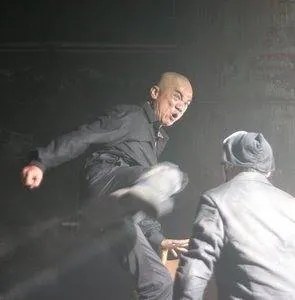 Последний час (2008) через торрент бесплатно Последний час (2008) фильм через торрент бесплатно