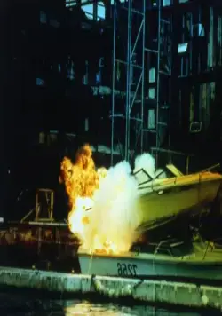 Полиция будущего (1999) через торрент бесплатно Полиция будущего (1999) фильм через торрент бесплатно