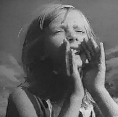 Девочка и эхо (1965) в хорошем качестве через торрент Девочка и эхо (1965) фильм в хорошем качестве через торрент