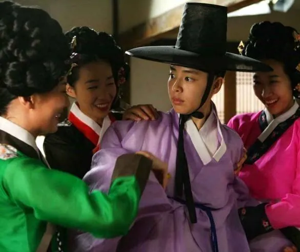 Портрет красивой девушки (2008) через торрент скачать Портрет красивой девушки (2008) фильм через торрент скачать