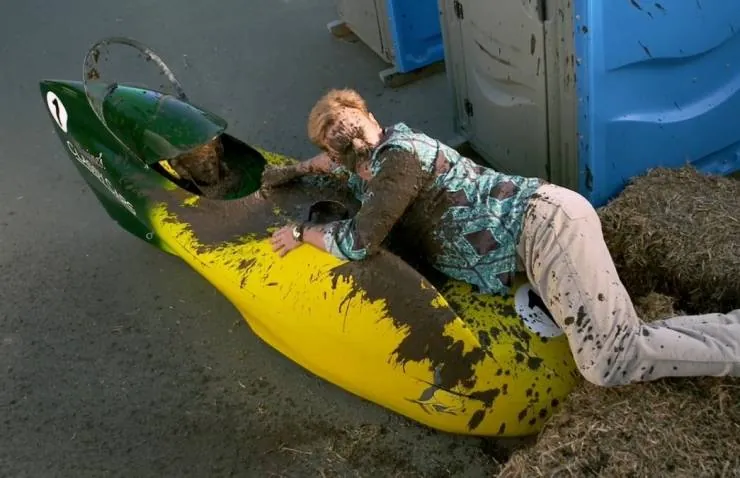 Лётчик Киви (2012) через торрент скачать Лётчик Киви (2012) фильм через торрент скачать