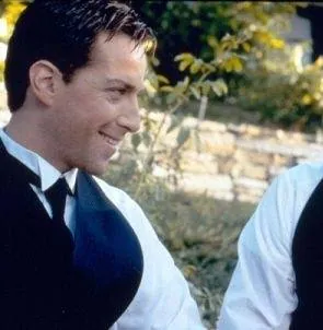 Парень хоть куда (2001) через торрент бесплатно Парень хоть куда (2001) фильм через торрент бесплатно