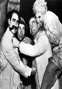 Ночь в Касабланке (1946) через торрент скачать Ночь в Касабланке (1946) фильм через торрент скачать