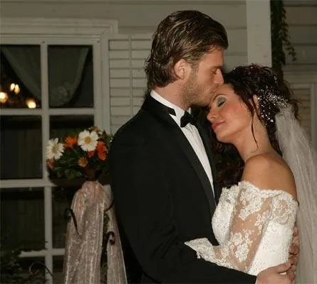 Серебро (2005) через торрент бесплатно Серебро (2005) сериал через торрент бесплатно