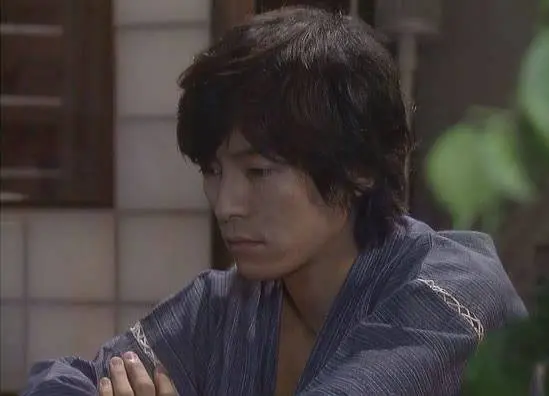 Мерцание светлячков (2007) через торрент скачать Мерцание светлячков (2007) сериал через торрент скачать