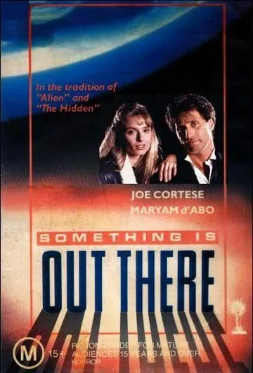 Что-то не отсюда / Something Is Out There (1988) сериал скачать через торрент в хорошем качестве