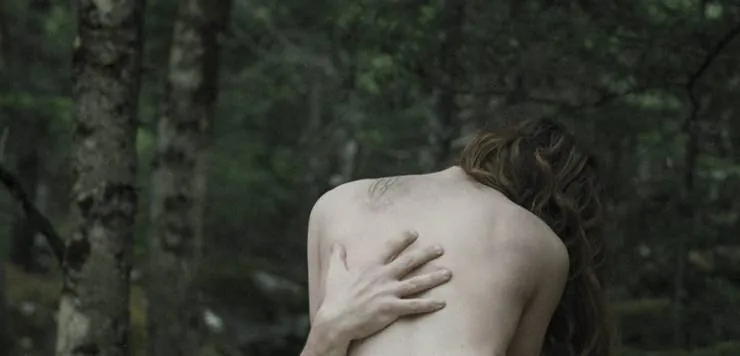 Переплетённые (2019) через торрент бесплатно Переплетённые (2019) фильм через торрент бесплатно