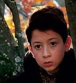 Змея в кулаке (2004) через торрент скачать Змея в кулаке (2004) фильм через торрент скачать