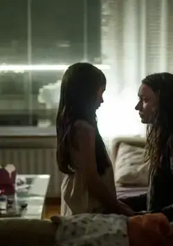 Снежные ангелы / Snöänglar (2021) сериал скачать через торрент в хорошем качестве