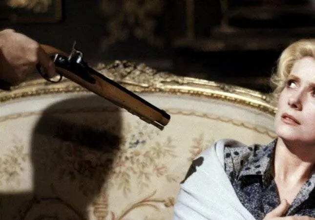 Потерянная душа (1976) через торрент скачать Потерянная душа (1976) фильм через торрент скачать