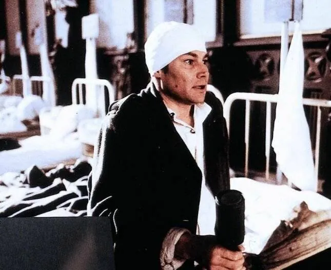 Хануссен (1988) через торрент скачать Хануссен (1988) фильм через торрент скачать