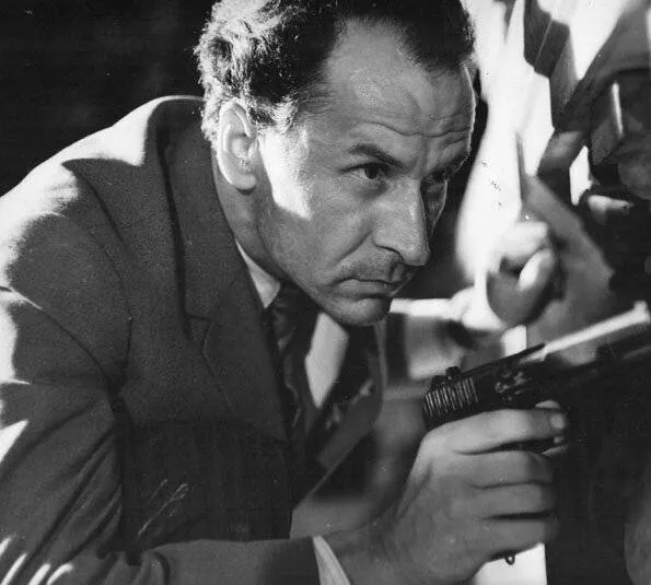 Операция «Брутус» (1970) через торрент бесплатно Операция «Брутус» (1970) фильм через торрент бесплатно