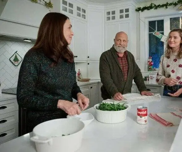 Потерянное Рождество (2022) через торрент скачать Потерянное Рождество (2022) фильм через торрент скачать