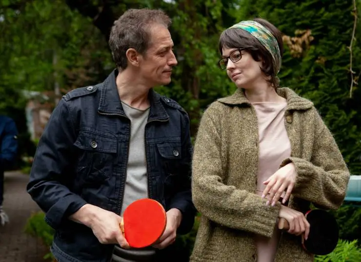 Возраст счастья (2022) через торрент скачать Возраст счастья (2022) сериал через торрент скачать