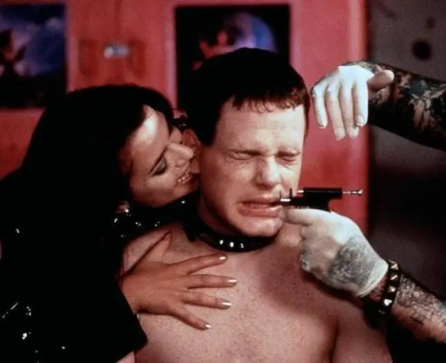 Безжалостная попутчица (1997) в хорошем качестве через торрент Безжалостная попутчица (1997) фильм в хорошем качестве через торрент