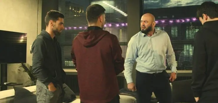 В погоне за камнем (2023) через торрент бесплатно В погоне за камнем (2023) фильм через торрент бесплатно