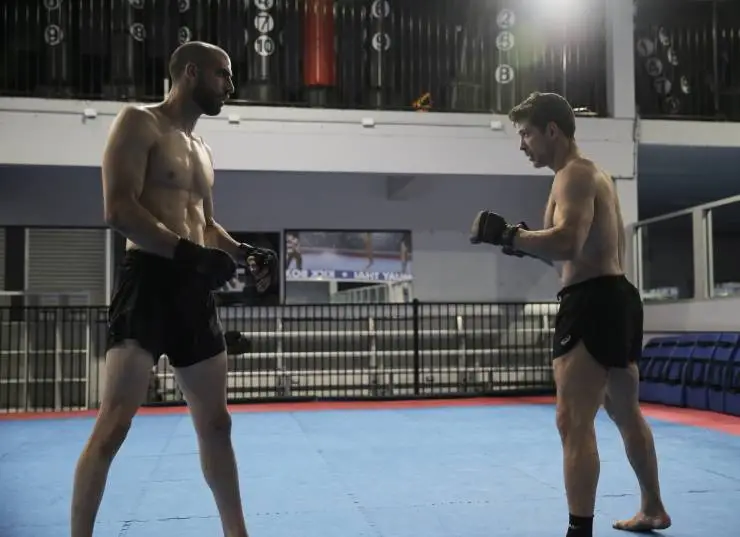 Жизнь после боя (2024) в хорошем качестве через торрент Жизнь после боя (2024) фильм в хорошем качестве через торрент