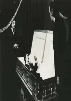 Вампир в Венеции (1976) через торрент бесплатно Вампир в Венеции (1976) фильм через торрент бесплатно