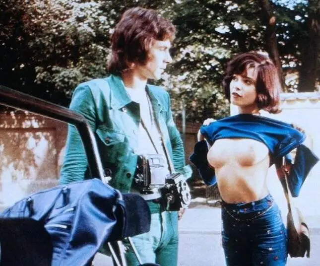 Девушки едут в Мюнхен (1972) через торрент бесплатно Девушки едут в Мюнхен (1972) фильм через торрент бесплатно